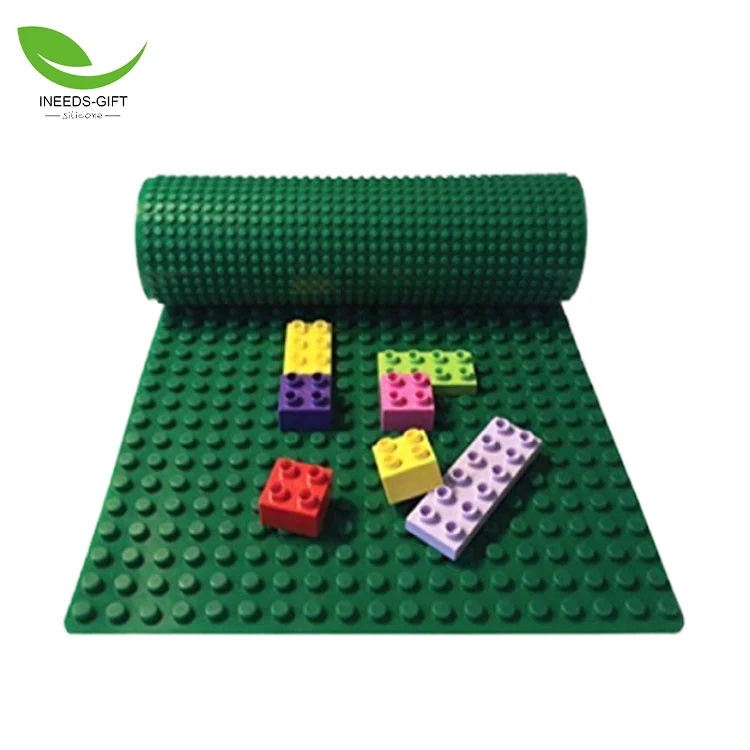 Piastre base con blocchi di costruzione in silicone